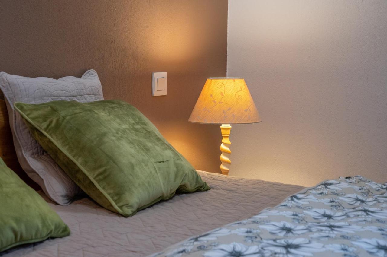 Appartement 6 Couchages Au Pied Des Pistes A Orcieres 2 Chambres, Balcon Et Parking Couvert 外观 照片